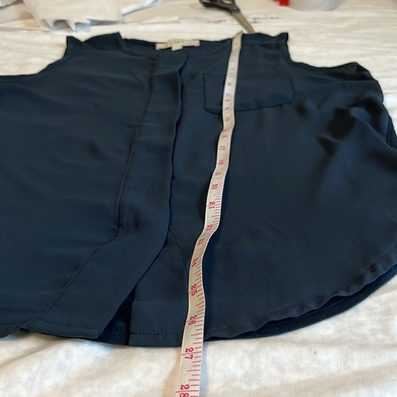 Ann Taylor LOFT Sleeveless Multimedia Covered Button Blouse - Picture 10 of 11